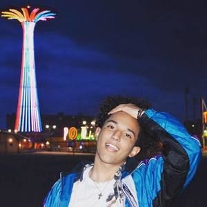 Meet your Posher, Romeo